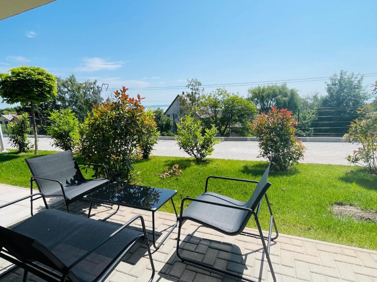 Panorama Superior Apartments - Pool, Garden, Parking Балатональмади Экстерьер фото